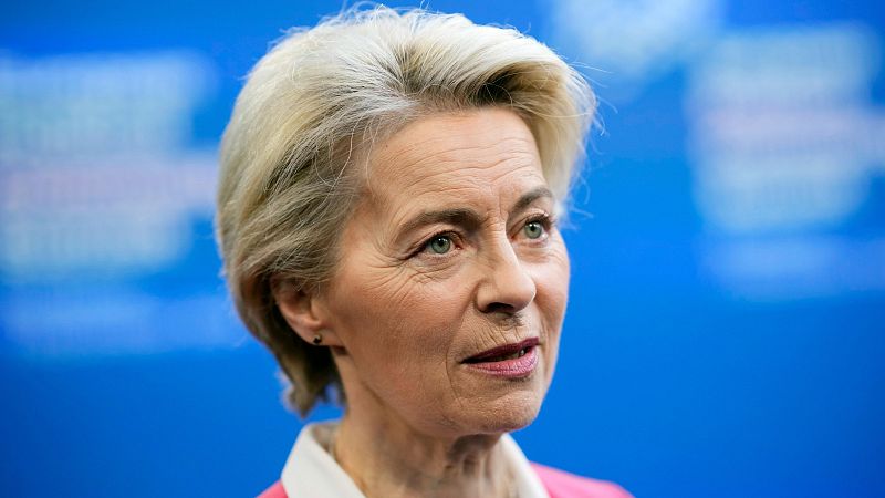 Von der Leyen mantiene la confianza en Ribera e intenta recuperar el consenso para nombrar a su Comisión
