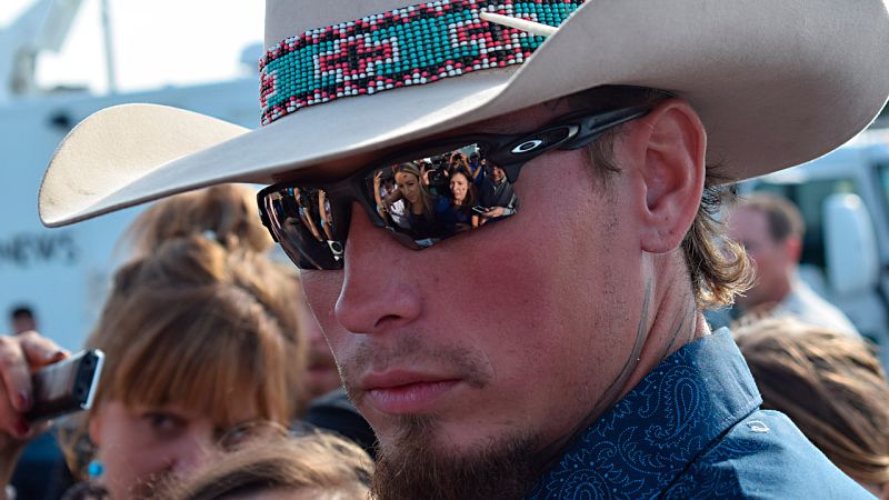 Los 'héroes de Texas': dos vecinos impidieron que el tirador de la iglesia escapara