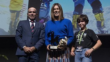 Edurne Pasaban en la celebracin del centenario de la Federacin Vasca de Montaa, en octubre de 2024. Foto: EMF