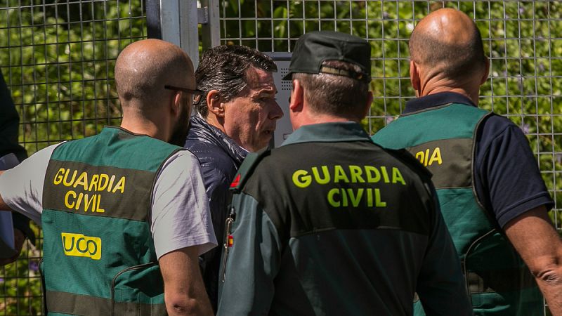 El juez decreta libertad bajo fianza de 400.000 euros para Ignacio González