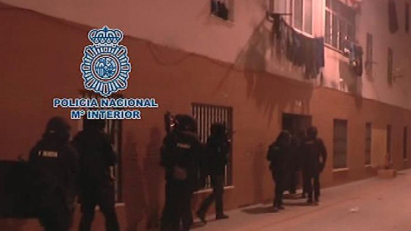 Detenido en Ceuta un español acusado de pertenencia a una red de reclutamiento del Estado Islámico