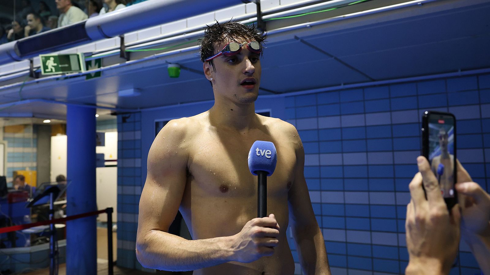 Carles Coll, nadador del momento - Entrevista en RTVE - Natación | Ver