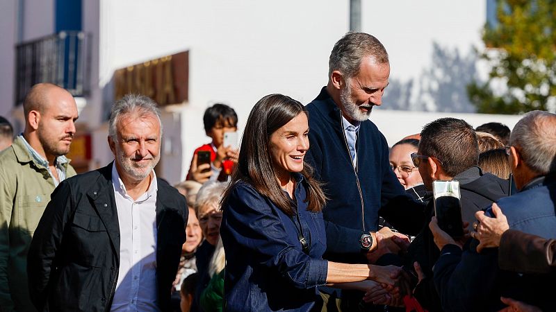 Los reyes visitan la zona cero de la DANA en Valencia y Letur y piden a las administraciones trabajar "hombro con hombro"