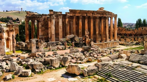 El santuario Baalbek, nombrado Patrimonio de la Humanidad, ubicado en el Lbano.