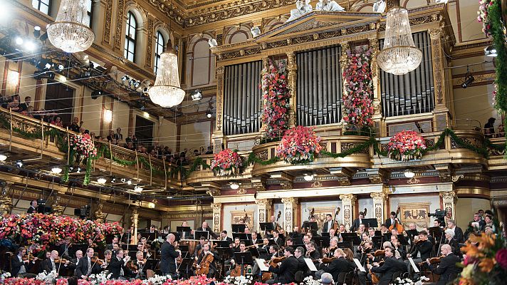 La Orquesta Filarmnica de Viena, en la Sala Grande o Sala Dorada, en Viena