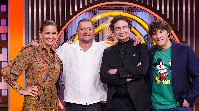 Los familiares de los aspirantes, Santiago Segura y El Monaguillo, invitados a la semifinal de 'MasterChef Celebrity 9'