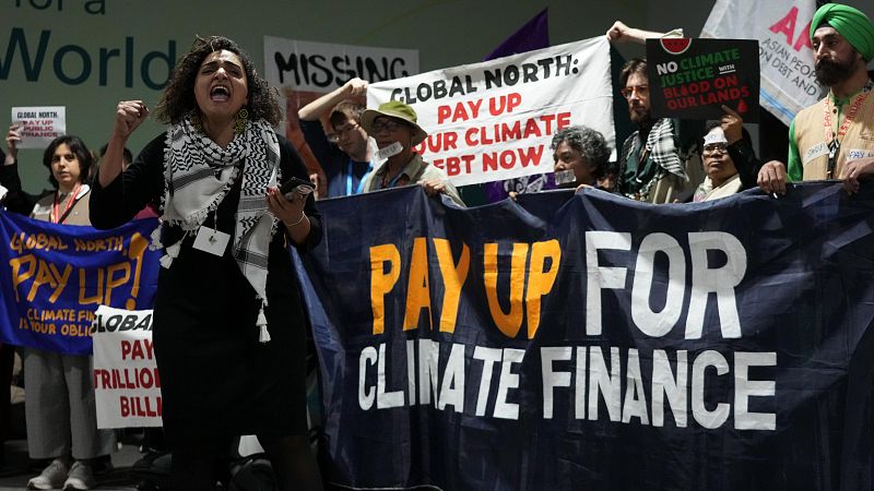 Protesta en la COP9 para exigir una financiacin climtica ms ambiciosa