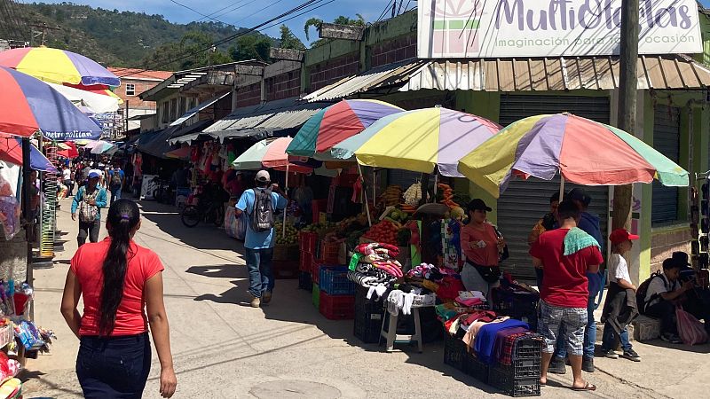 Imagen de un mercado en Marcala (Honduras) cedida por el proyecto sobre familias transnacionales hondureas.