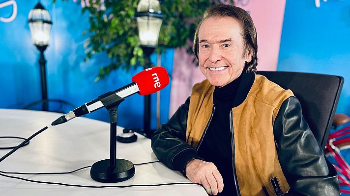 Raphael visita Radio Nacional para presentar su nuevo disco