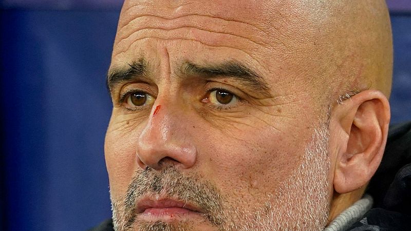 La desesperación 'araña' el rostro de Pep Guardiola por la mala racha del Manchester City