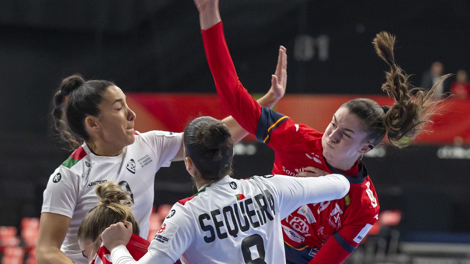 Las 'Guerreras' se la juegan con Polonia, pero les vale el empate - Balonmano | Ver