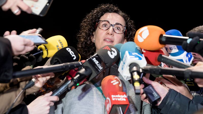 Junqueras postula a Marta Rovira para presidir la Generalitat y tiende la mano a los 'comunes'
