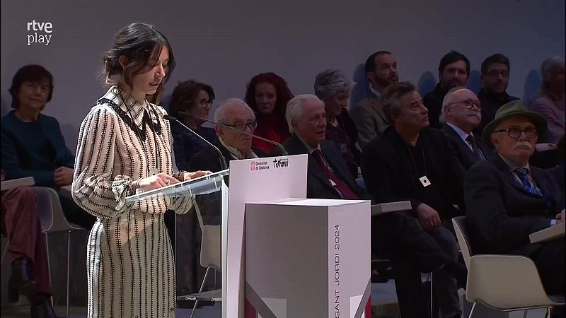 La Generalitat entrega les Creus de Sant Jordi 2024 en un acte marcat per la solidaritat i el català