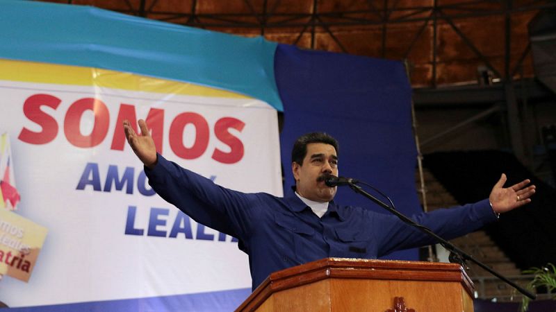 Maduro prevé llegar a un "acuerdo de paz" con la oposición en un año