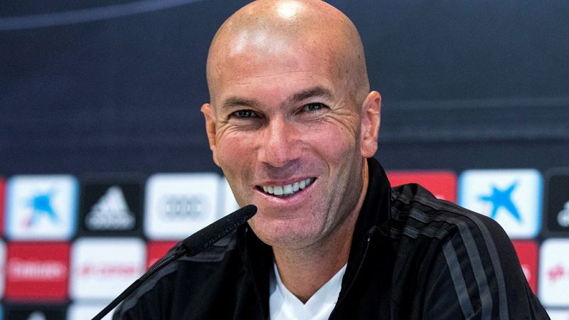 Zidane: "El derbi es un buen partido para que Benzema y Cristiano vuelvan a marcar"
