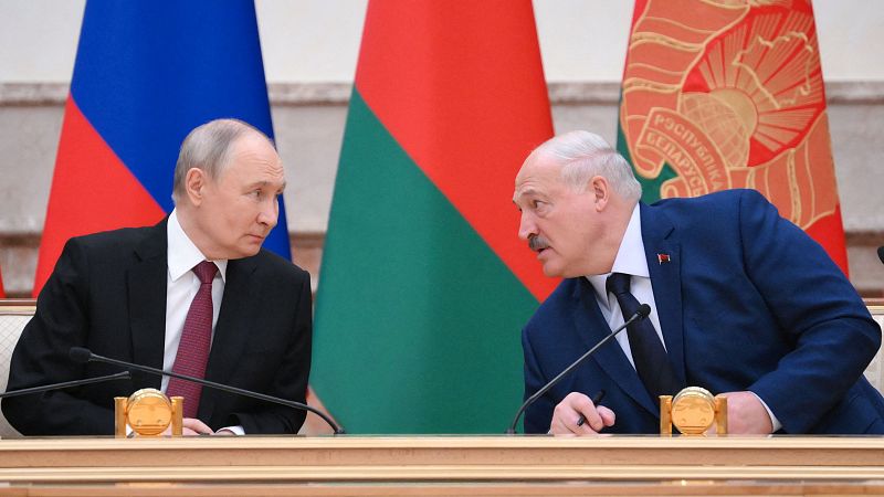 Putin y Lukashenko firman un acuerdo de garantías de seguridad entre Rusia y Bielorrusia