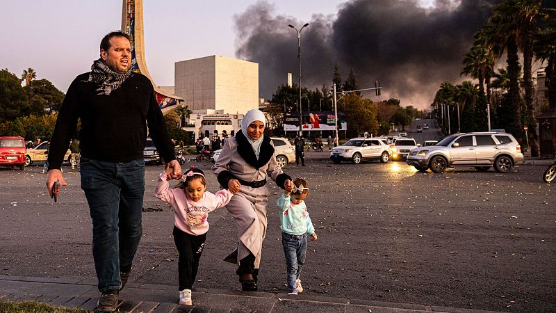 Las celebraciones, el caos y la incertidumbre marcan la primera jornada en Siria tras la caída de Al Asad