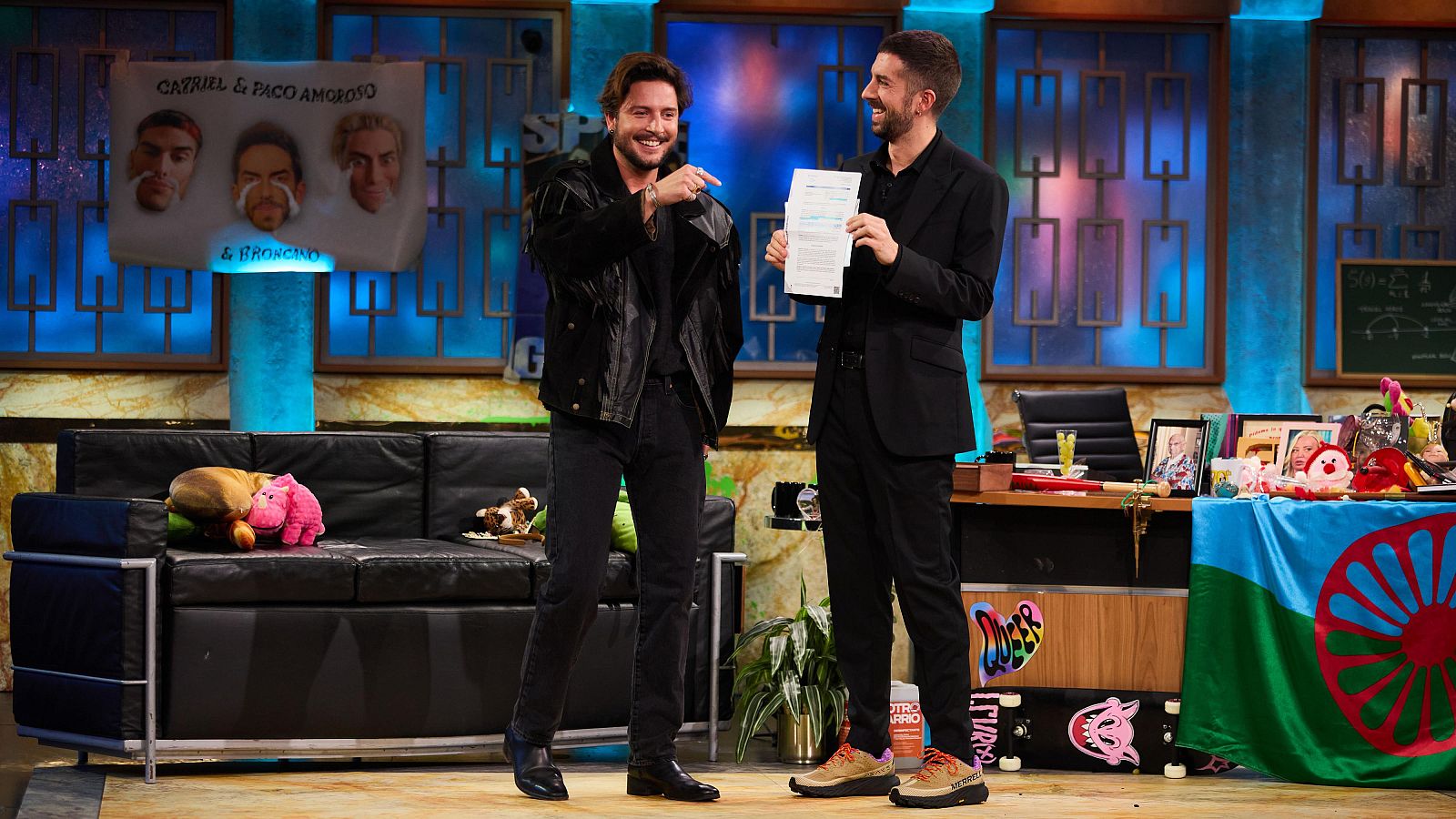 La Revuelta | La enigmática respuesta de Manuel Carrasco 11/12/24 - La Revuelta | Ver