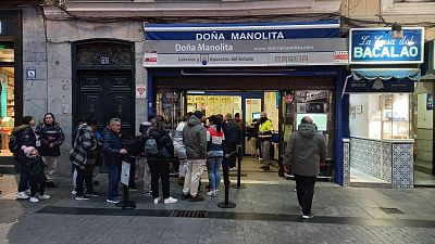 Doa Manolita, una administracin de lotera a la que los espaoles acuden en busca de fortuna