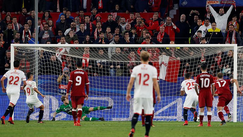 El Sevilla araña un punto en un partido de locura