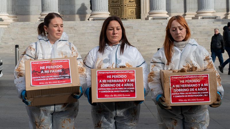 Familiares de víctimas de la DANA registran una petición en el Congreso para exigir respuestas y responsabilidades