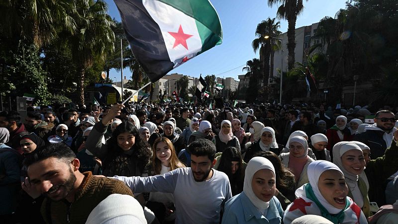 Siria reanuda sus clases una semana después de la caída del régimen de Bachar al Asad