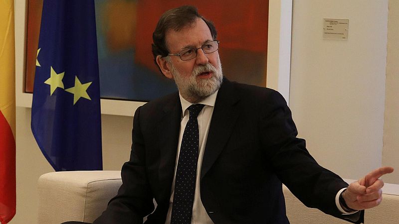 Rajoy advierte de que quien gane el 21D "lo primero que tendrá que hacer será respetar la ley"