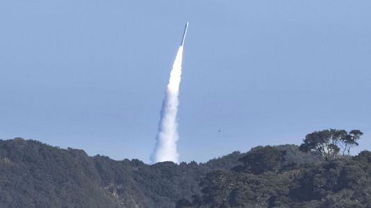 El cohete Kairs II de Space One durante su despegue desde la ciudad de Kushimoto, Japn