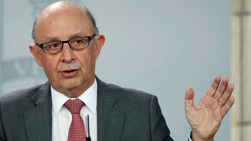 Montoro quiere incluir en las cuentas de 2018 la nueva financiación autonómica como pide el PSOE