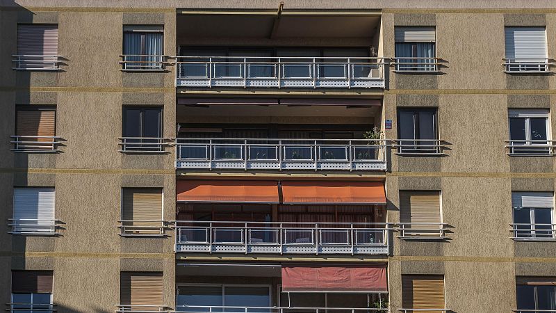 Les contractacions hipotecries per a habitatges revifen un 54,3% a l'octubre