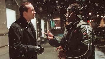Nicolas Cage y Don Cheadle en la pel�cula 'The family man'
