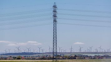 El precio de la luz sube este jueves 26 de diciembre un 32% y apunta a que ser el mes ms caro de 2024