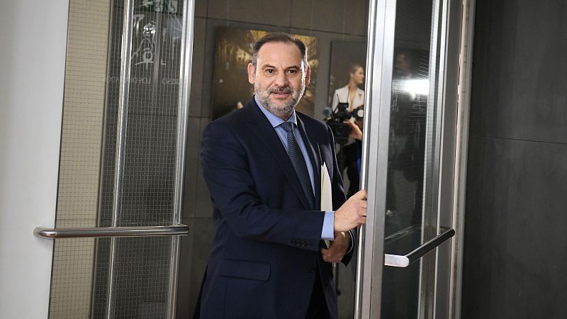 El Congreso cita a Ábalos el 13 de enero para que pueda defenderse ante el suplicatorio pedido por el Supremo