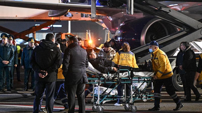 Azerbaiyán exige a Rusia que asuma su responsabilidad por el siniestro del avión en Kazajistán