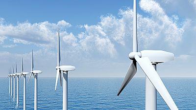 Diez minutos bien empleados - La fuerza del viento en el mar: ¿oportunidad verde para el mercado laboral? - 27/11/17 - Escuchar ahora