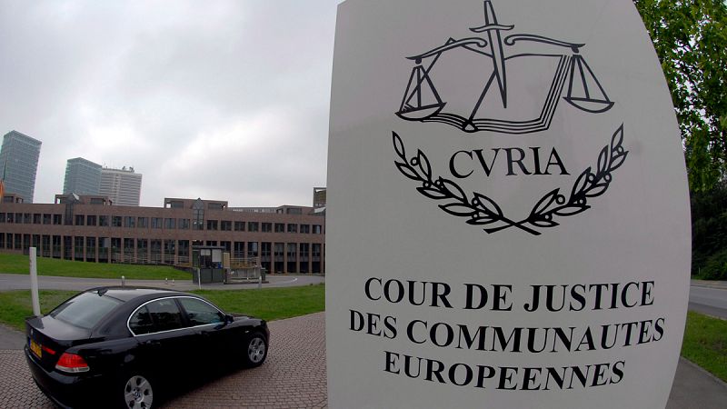 Bruselas pide a la justicia europea una multa diaria para España por no introducir a tiempo la directiva hipotecaria