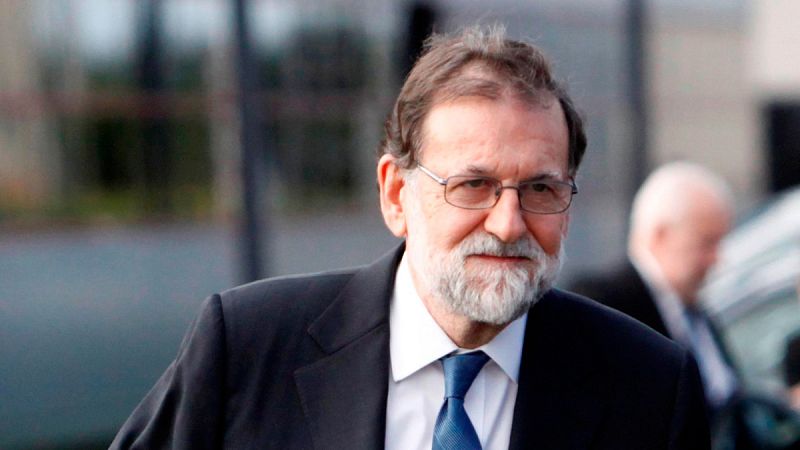 Rajoy: "La reforma de la Constitución no puede ser un premio para quienes han pretendido liquidarla"