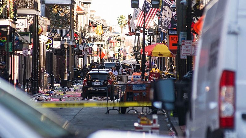 Al menos 10 muertos y 35 heridos en un atropello múltiple en Nueva Orleans que el FBI investiga como un ataque terrorista