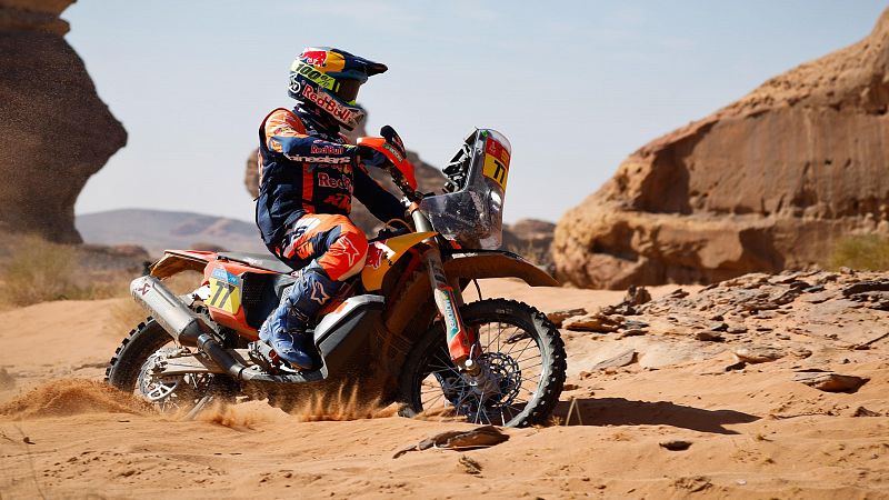 El argentino Benavides se impone en la etapa 5 del Dakar por la sancin al francs Van Beveren