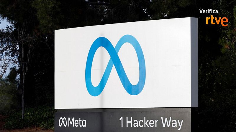 Meta elimina la verificación profesional en WhatsApp, Facebook e Instagram para pasarse a las notas de comunidad