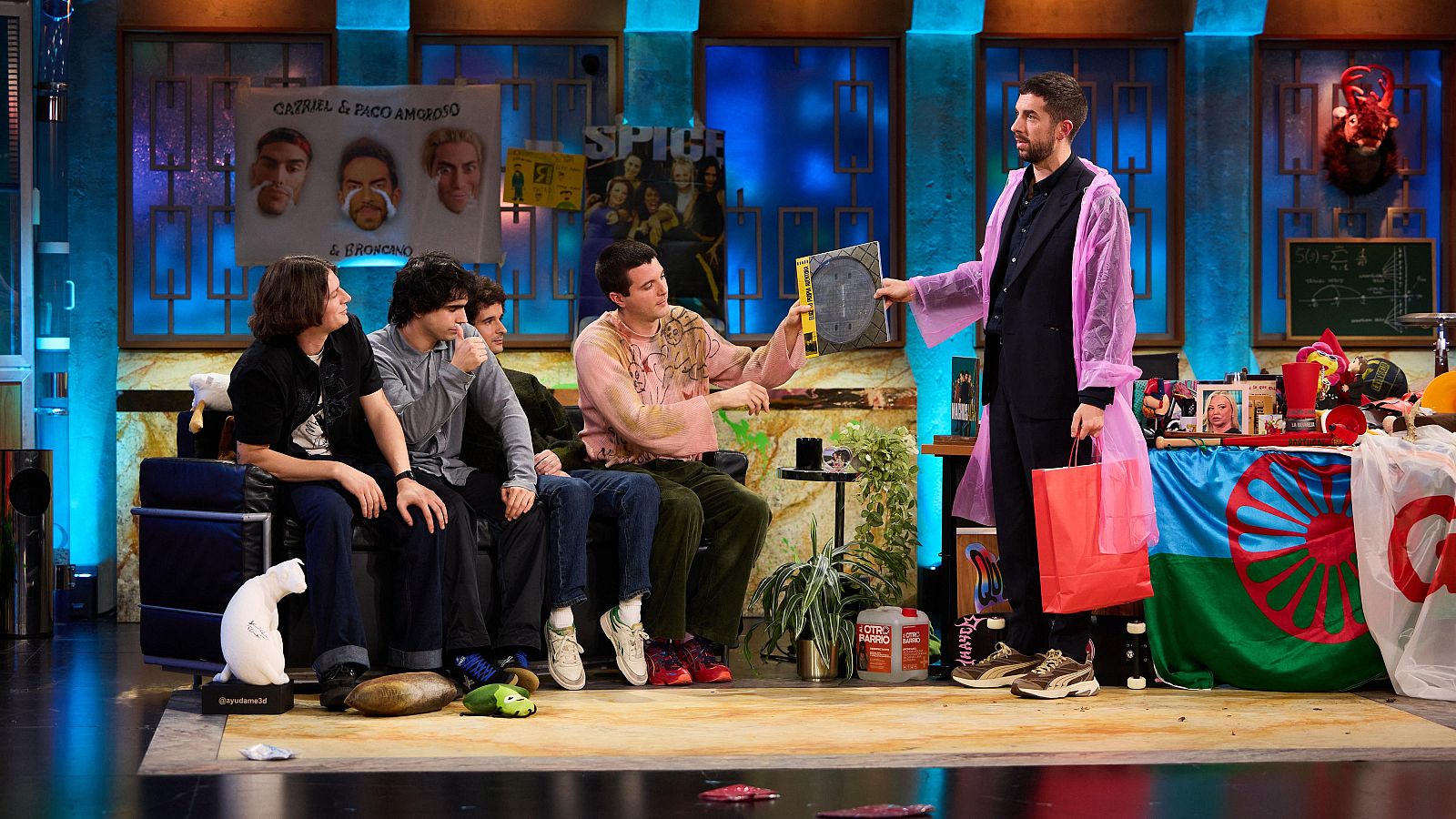 La Revuelta | El vinilo especial de Carolina Durante 9/11/25 - La Revuelta | Ver