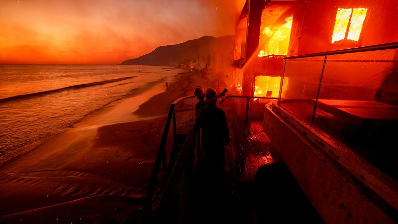 El calor extremo de 2024 sorprende a los científicos: ¿es un hecho puntual o una advertencia del futuro climático?