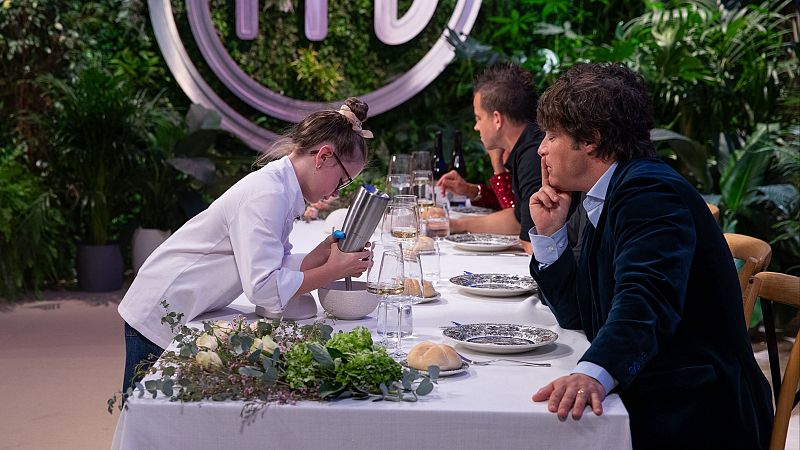 MasterChef Junior 11 | Dabiz Muñoz a Valentina: "Nunca diría que lo ha cocinado una niña de 9 años"