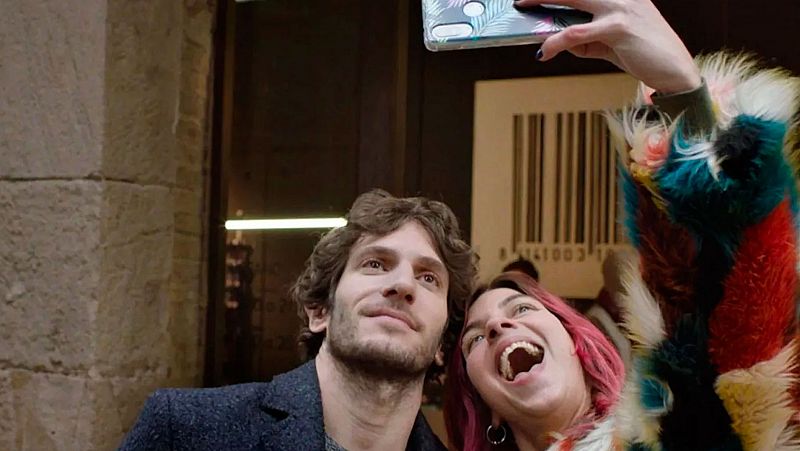 La divertida comedia de Quim Gutiérrez y Natalia Tena: 'Te quiero, imbécil' o cómo superar la crisis de los 30