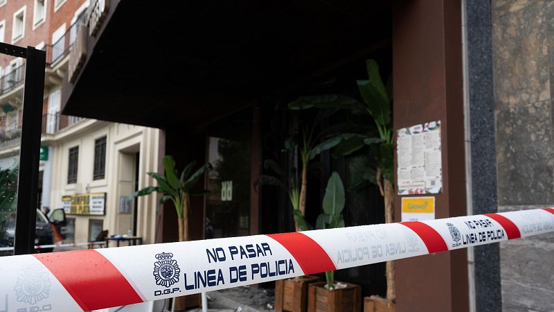 Los testigos del incendio en Burro Canaglia: "El fuego se extendió de la columna al techo rápidamente"