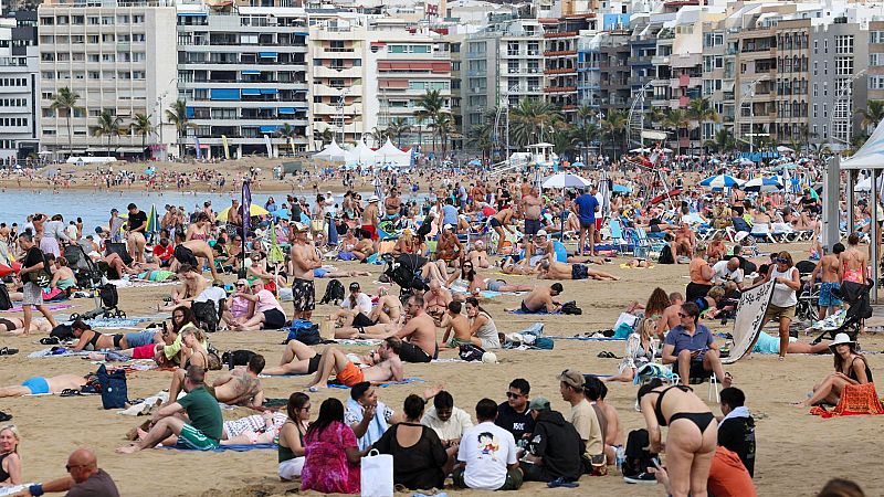 El turismo bate récord histórico en 2024 y aporta casi 208.000 millones de euros a la economía española