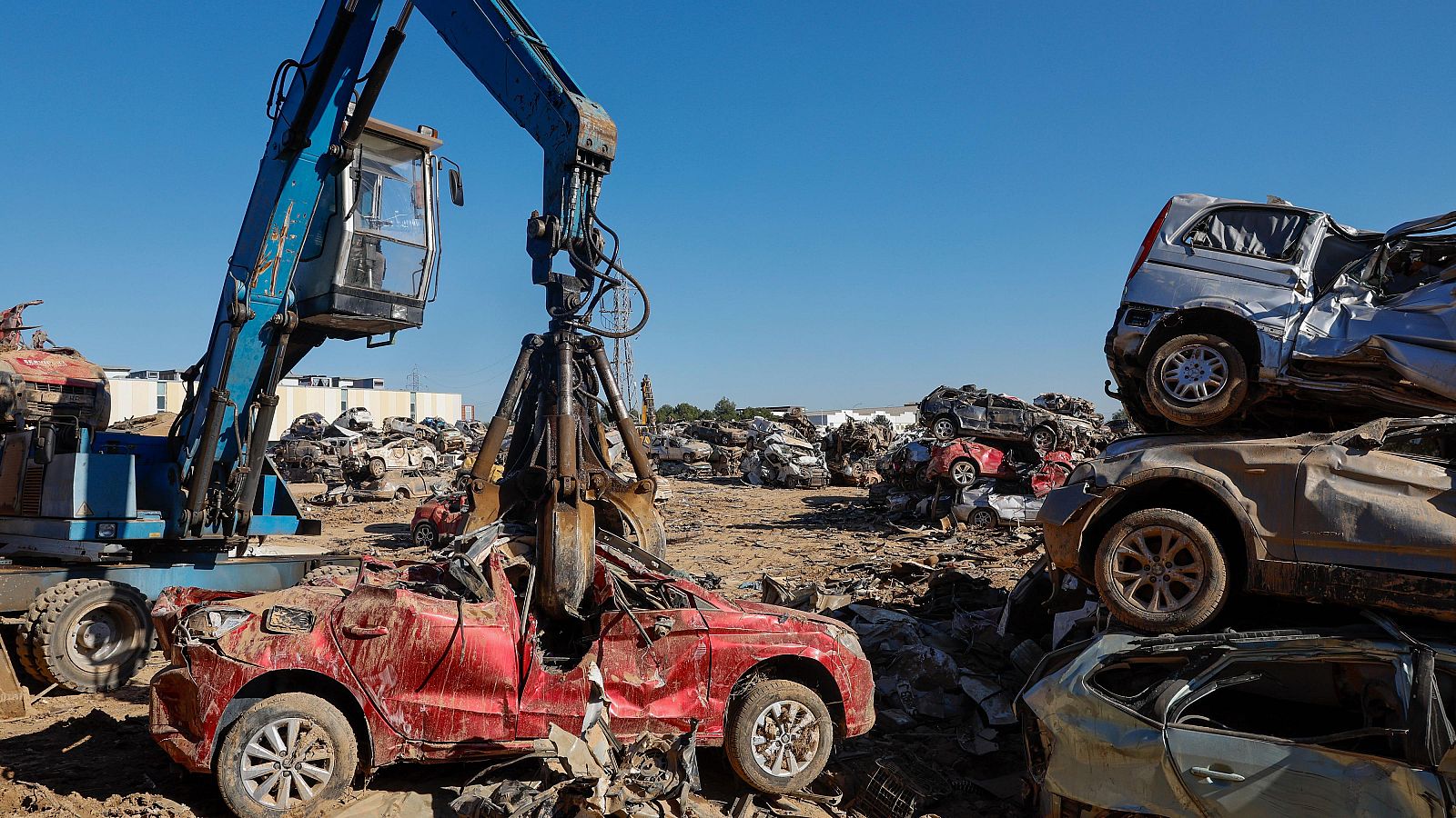 Dana: 163 municipios valencianos salen de la emergencia - Telediario 1 | Ver