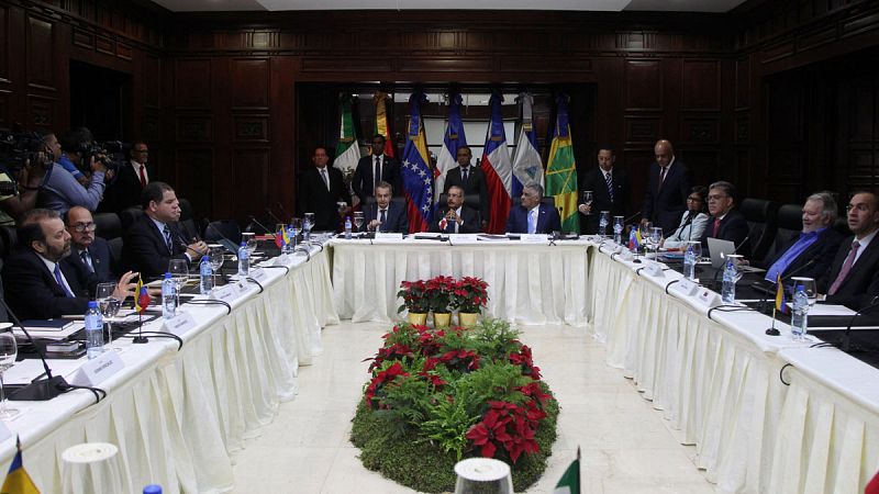 El gobierno y la oposición venezolana concluyen las reuniones de diálogo con "avances"