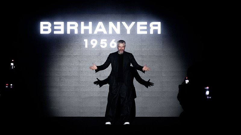 La firma Berhanyer desmiente al diseñador Sergio Lázaro y dice que lleva tiempo  'apartado'