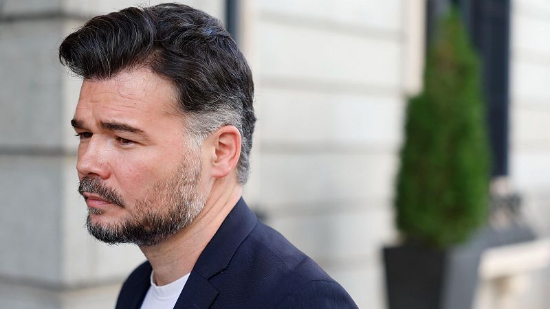 Gabriel Rufián (ERC): "El PSOE tiene que dejar de abrazar a Junts o terminarán haciendo a Feijóo presidente"